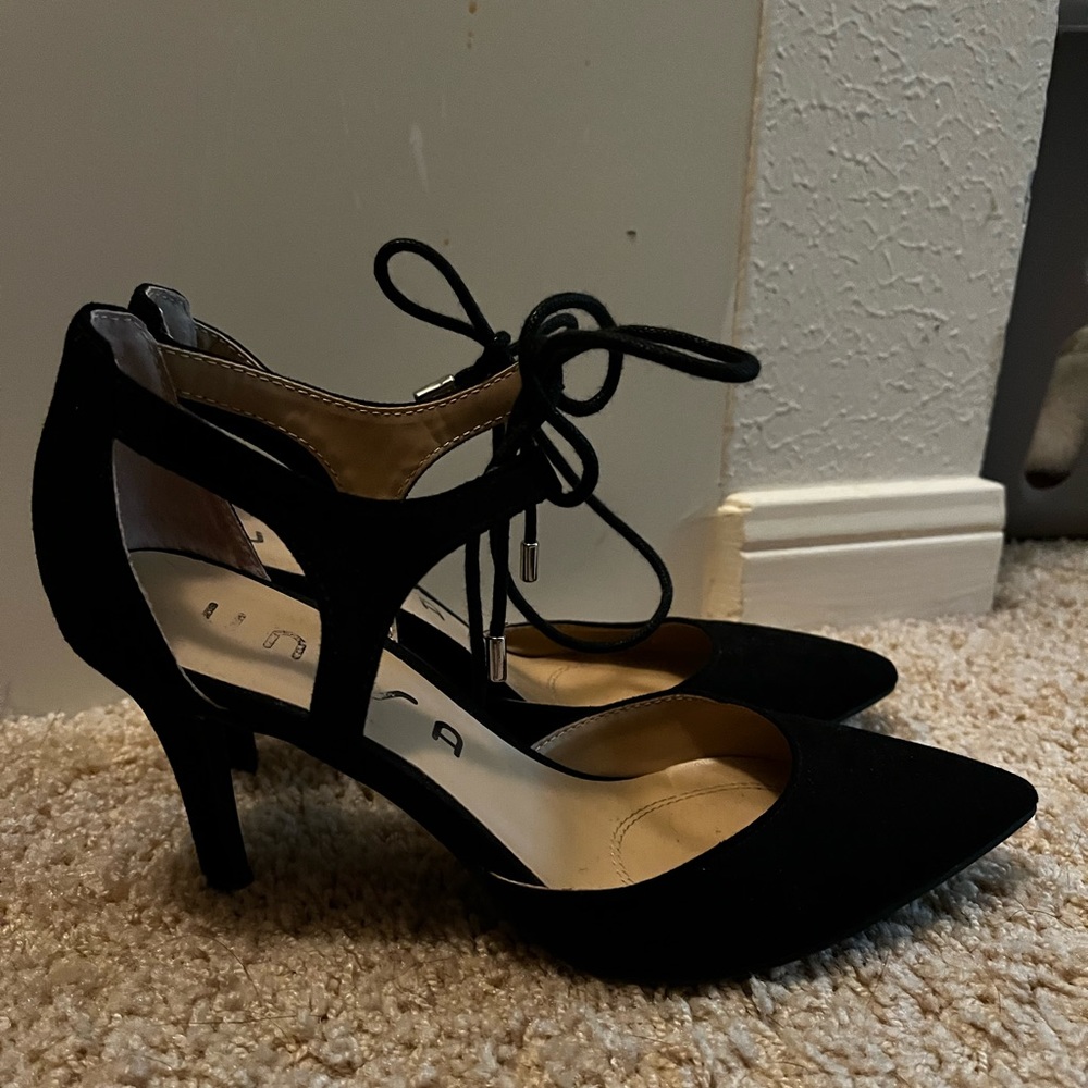 Unisa black heels